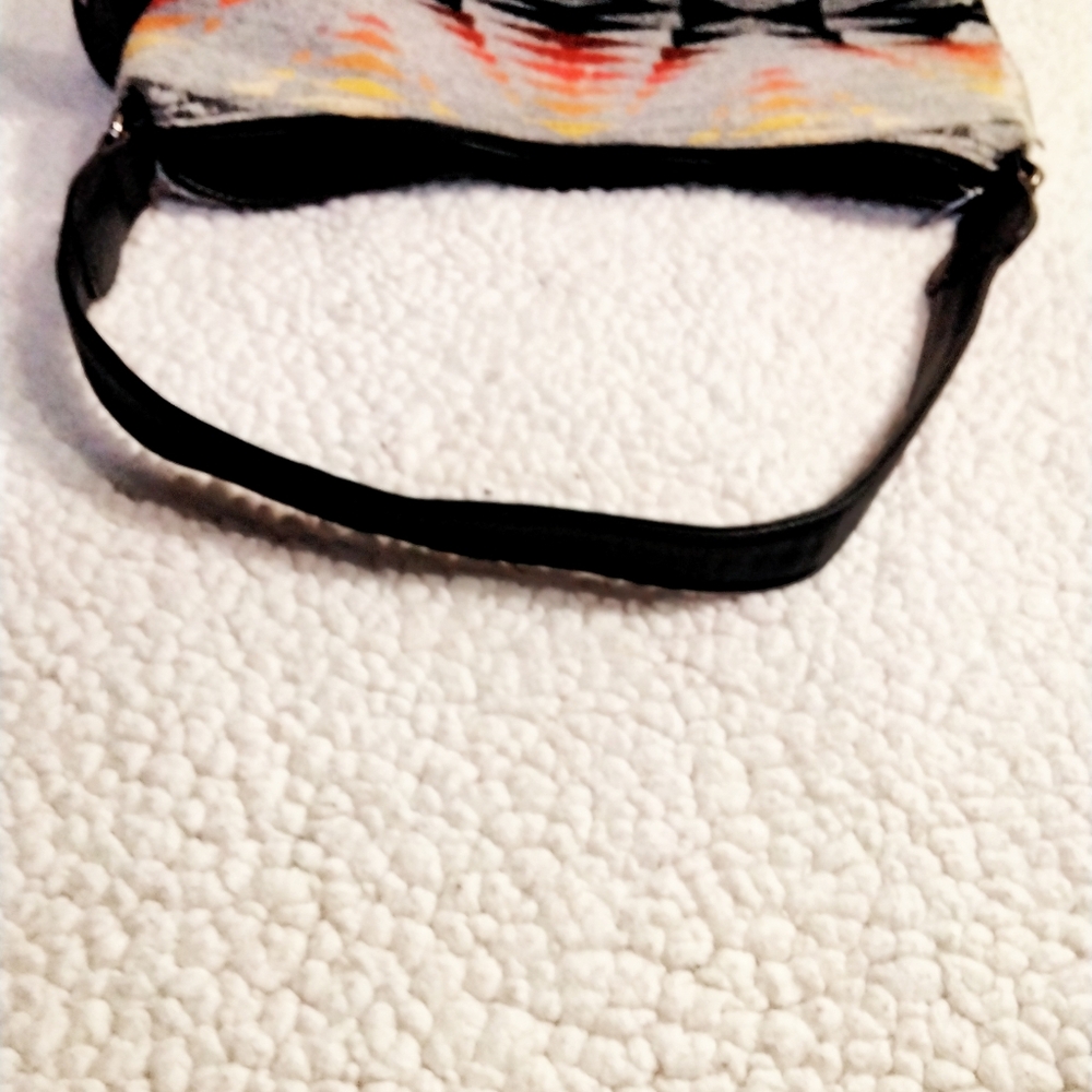 Pendleton Purse - Picture 7 of 12